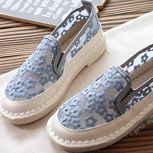 Chaussures femme style féerique en dentelle, respirantes et fleuries
